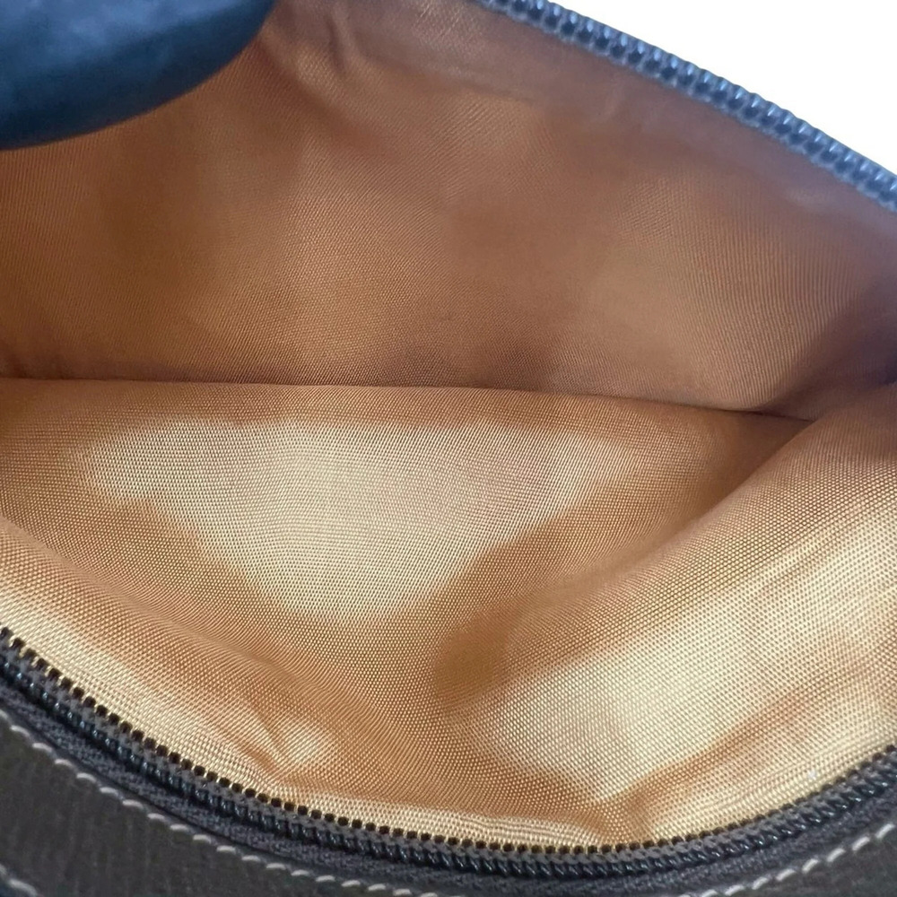 GUCCI Authentic Vintage Brown Leather Shoulder Bag - Picture 10 of 10